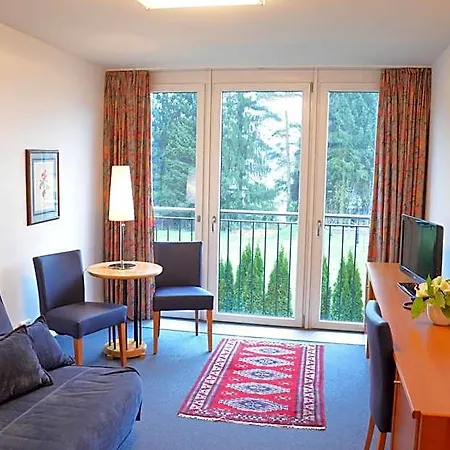 Alhartinger Hof 3*