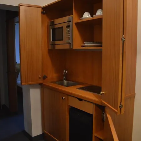 Alhartinger Hof 3*